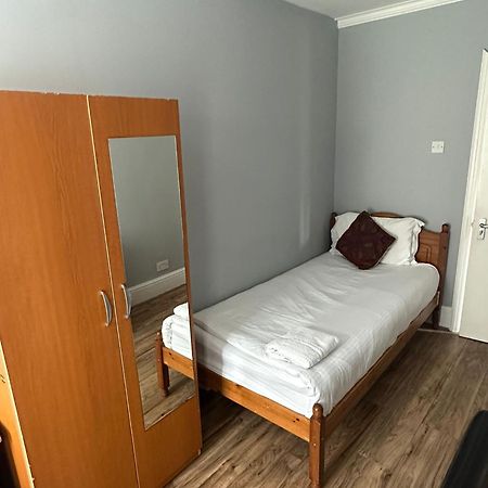 Ruxley Rooms Sidcup Eksteriør bilde